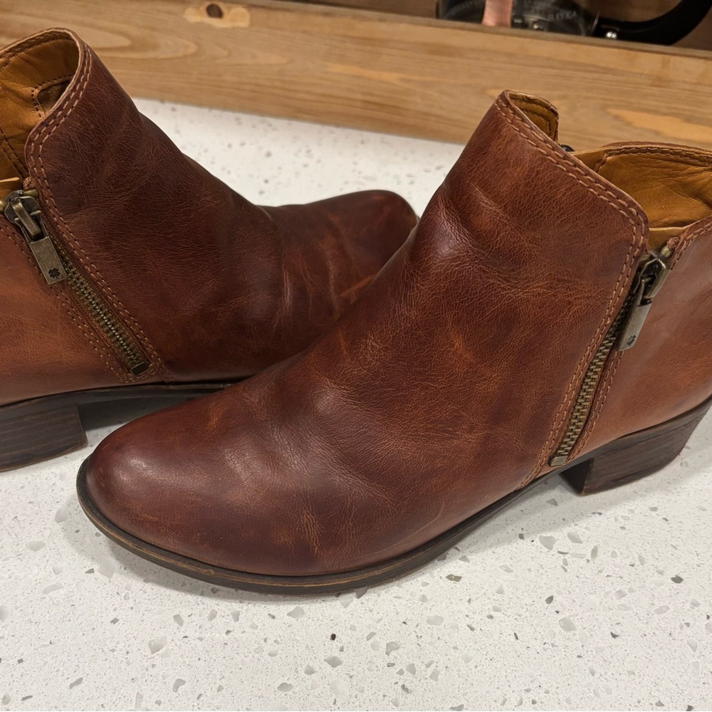 Lucky Brand Tan Leather Ankle Booties , Size 7M (EU 37.5) - Picture 9 of 11